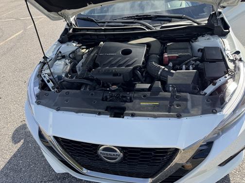 2020 Nissan Altima 2.0 SR