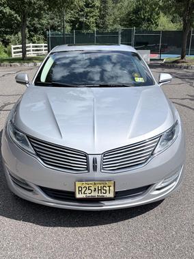 Silver 2015 Lincoln MKZ Base