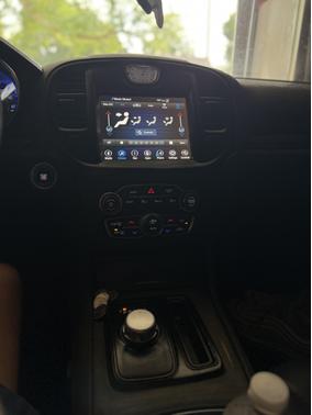2018 Chrysler 300 C
