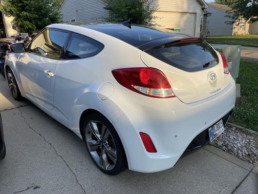 2014 Hyundai Veloster Base