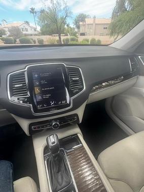 Blue 2016 Volvo XC90 T6 Momentum