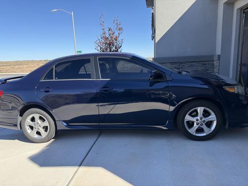 Blue 2013 Toyota Corolla S