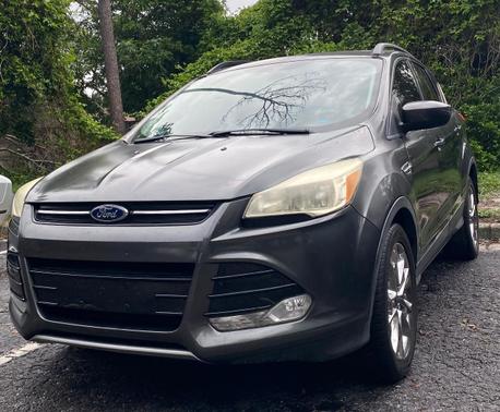Gray 2015 Ford Escape SE