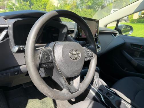 2022 Toyota Corolla Hybrid LE