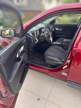 Red 2016 Chevrolet Equinox LT