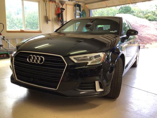 Photo 1 of 16 of 2017 Audi A3 2.0T Premium