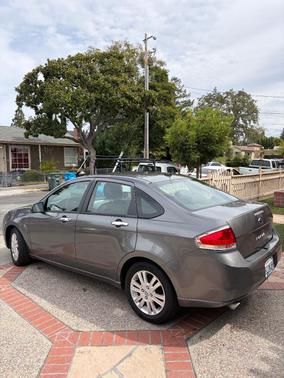Silver 2010 Ford Focus SEL