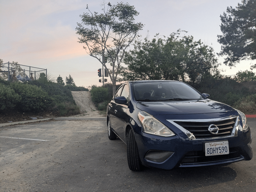 2018 Nissan Versa 1.6 SV