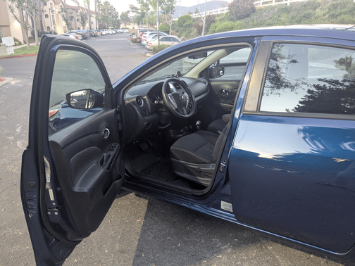 2018 Nissan Versa 1.6 SV