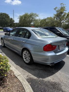 2011 BMW 328 i