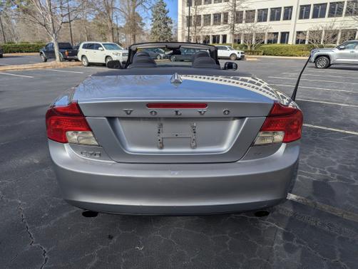 2011 Volvo C70 T5