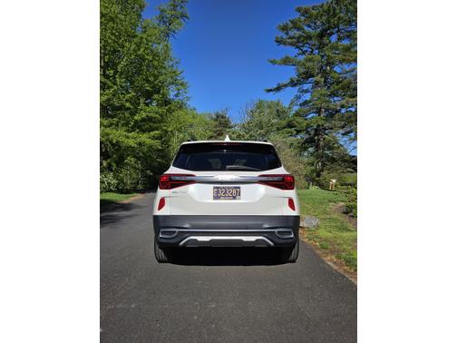 2023 Kia Seltos SX
