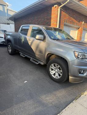 Gray 2018 Chevrolet Colorado LT
