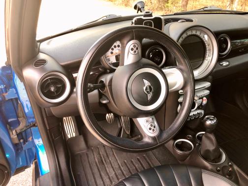 2007 MINI Cooper S Base