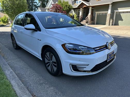 2019 Volkswagen e-Golf SEL Premium