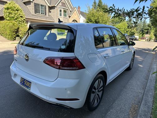 2019 Volkswagen e-Golf SEL Premium