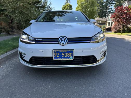 2019 Volkswagen e-Golf SEL Premium