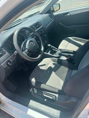 White 2017 Volkswagen Jetta 1.4T S