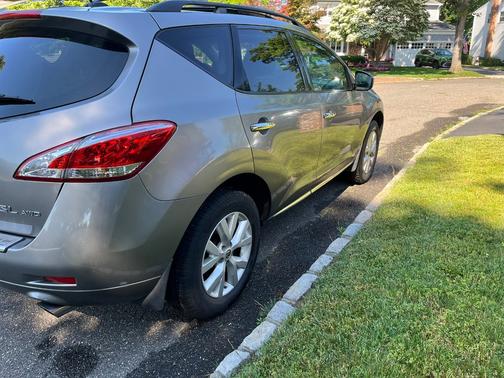 Gray 2011 Nissan Murano SL