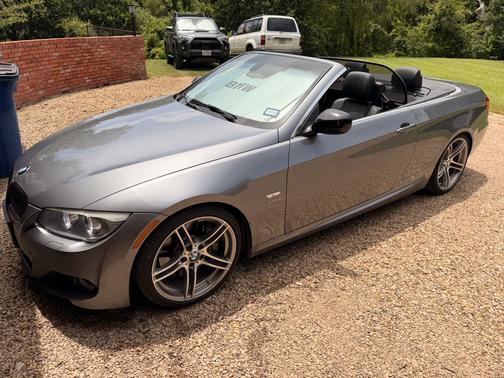 Gray 2013 BMW 335 is