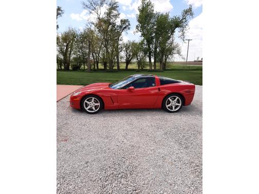 2005 Chevrolet Corvette Base