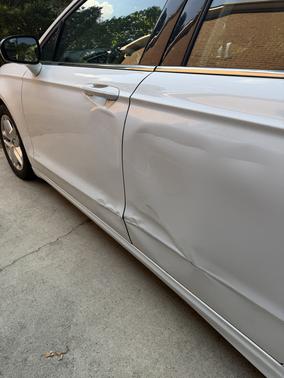 White 2013 Ford Fusion SE