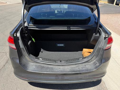 Gray 2018 Ford Fusion Energi SE Luxury