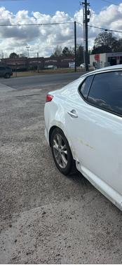 White 2015 Kia Optima EX