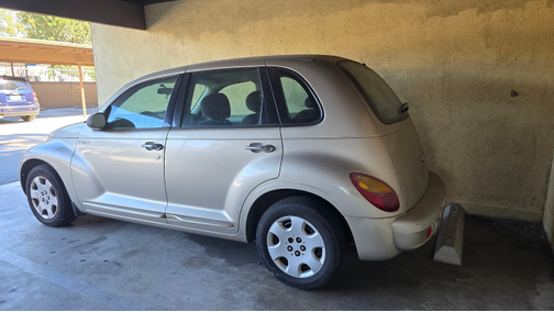 2004 Chrysler PT Cruiser Base