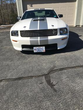 White 2007 Ford Mustang GT