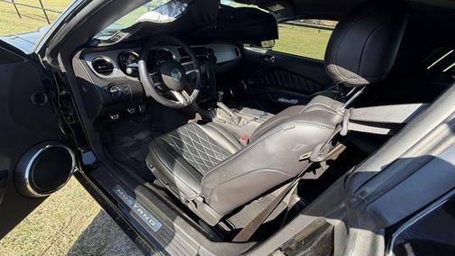 Black 2014 Ford Mustang V6 Premium