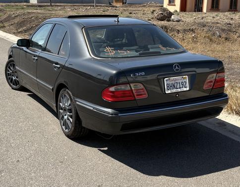 2001 Mercedes-Benz E-Class E320