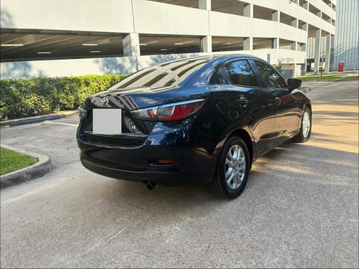 Blue 2017 Toyota Yaris iA Base