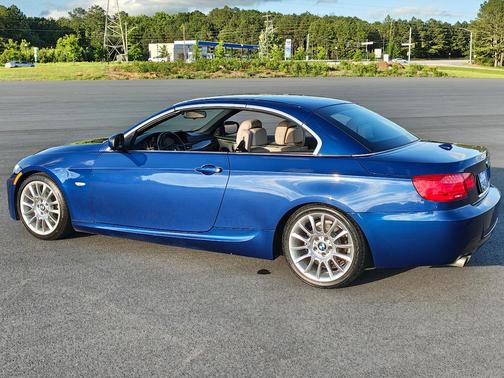 Blue 2013 BMW 328 i