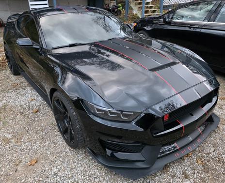 2017 Ford Shelby GT350R Base