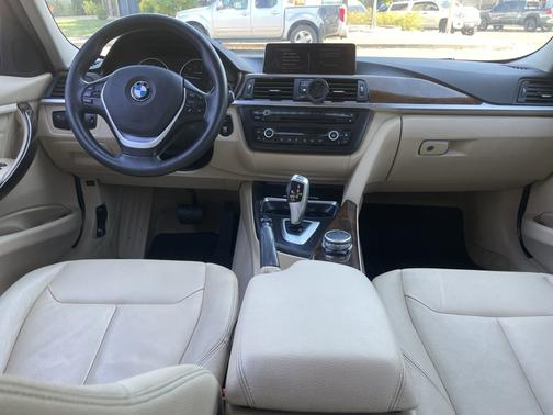 2015 BMW 328 i