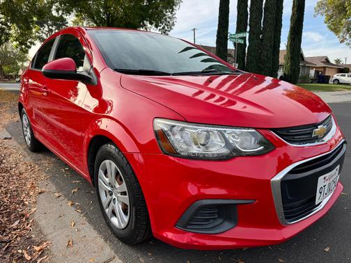 2019 Chevrolet Sonic LS