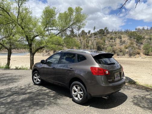 2008 Nissan Rogue SL