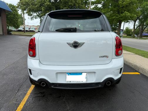 White 2012 MINI Cooper S Countryman Base
