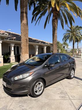 2017 Ford Fiesta SE