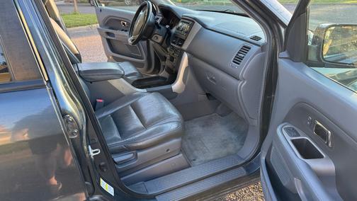 Gray 2006 Honda Pilot EX-L