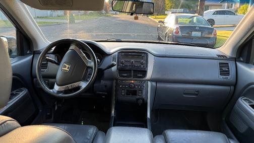 Gray 2006 Honda Pilot EX-L