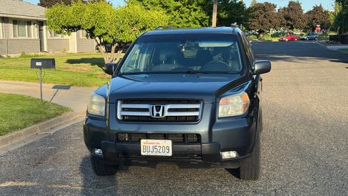 Gray 2006 Honda Pilot EX-L