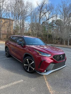 2022 Toyota Highlander XSE