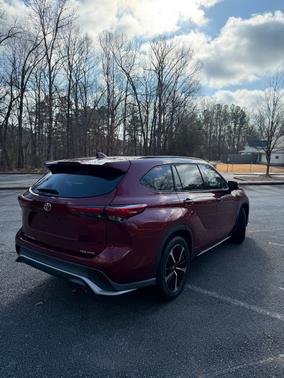 2022 Toyota Highlander XSE