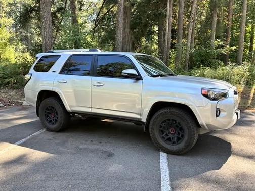 Silver 2022 Toyota 4Runner SR5 Premium
