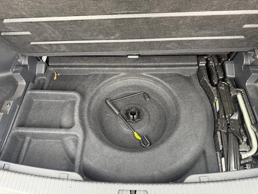 2019 Volkswagen Atlas 3.6L SE w/Technology