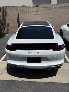 2017 Porsche Panamera 4S