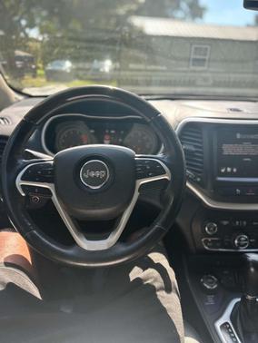 Black 2018 Jeep Cherokee Overland