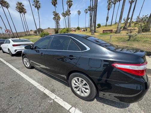 Black 2017 Toyota Camry LE